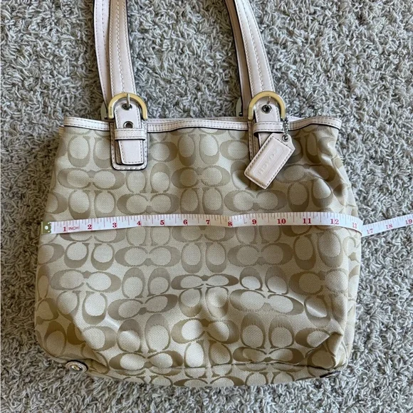 Authentic Signature Coach Light Tan with Blush Pink Shoulder Straps - Picture 15 of 16